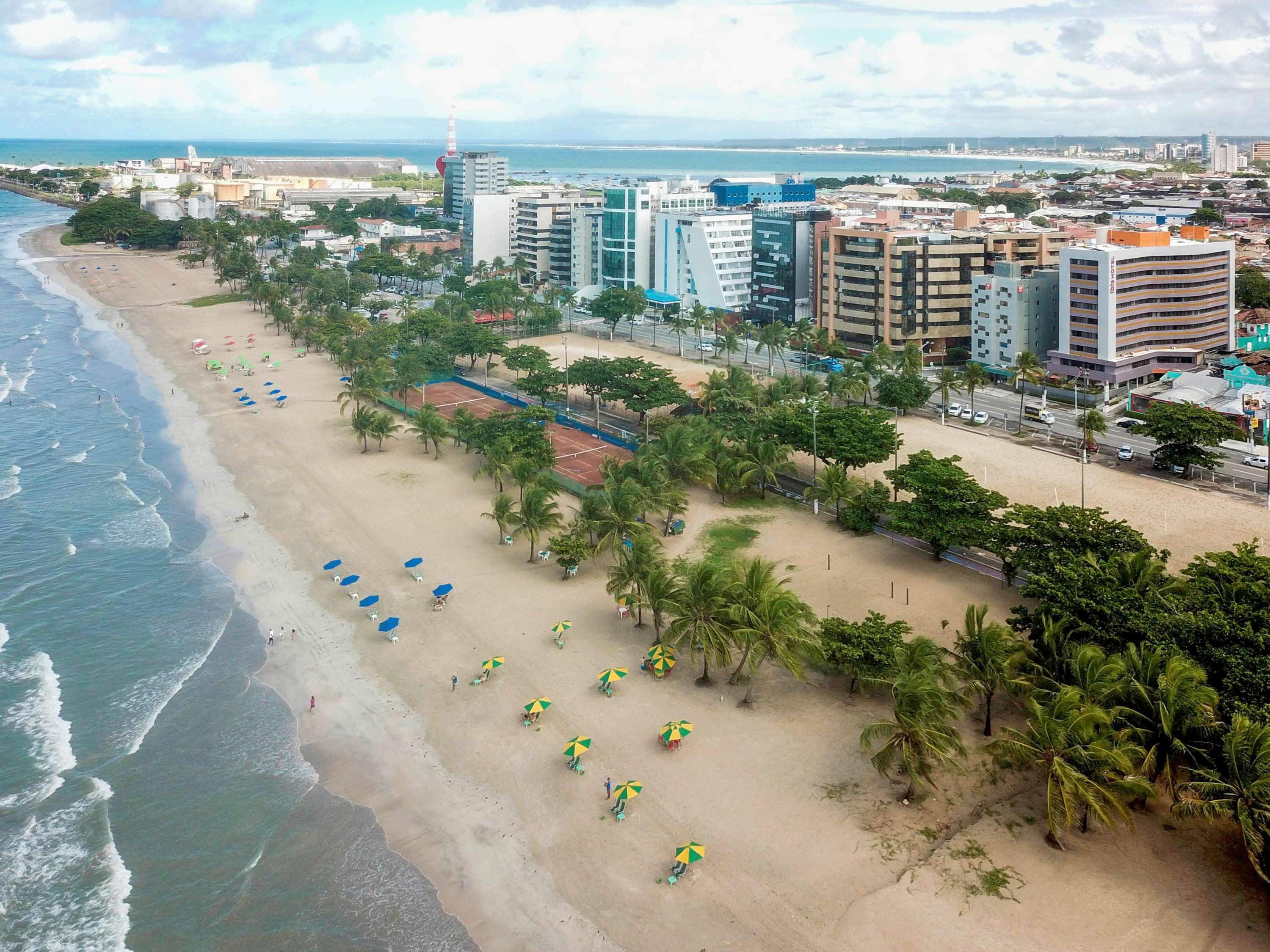 Ibis Maceio Pajucara Hotel Exterior photo