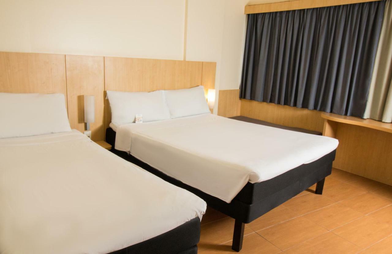 Ibis Maceio Pajucara Hotel Exterior photo